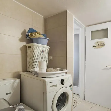 Apartment N&n Moschato Seaviews Fully Equipped Piraeus